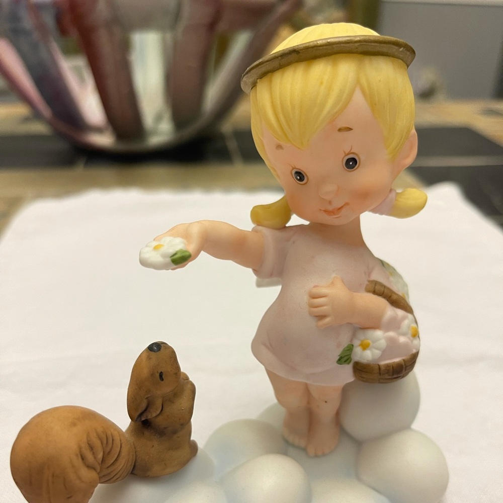 1987 Precious Moments Almost Angels Collectible figurine